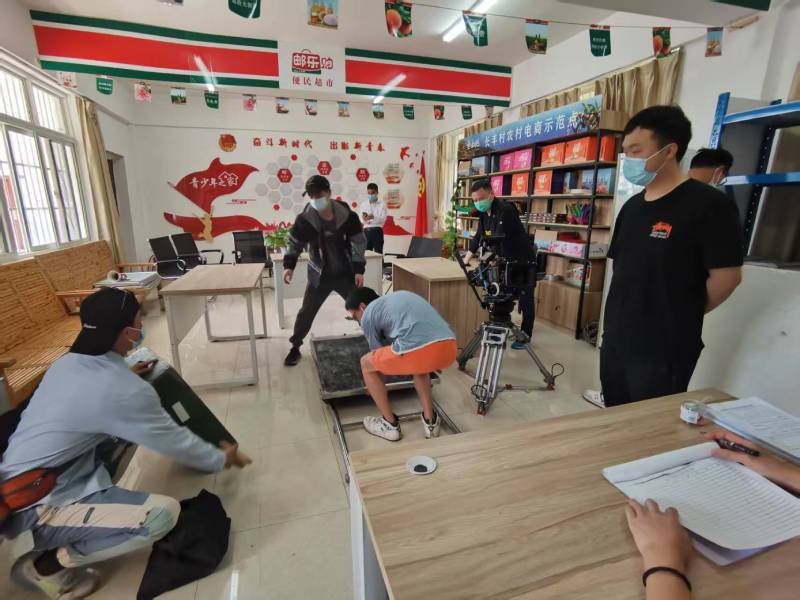 庆安县广告片拍摄公司：极简主义践行者，少即是多的视觉哲学